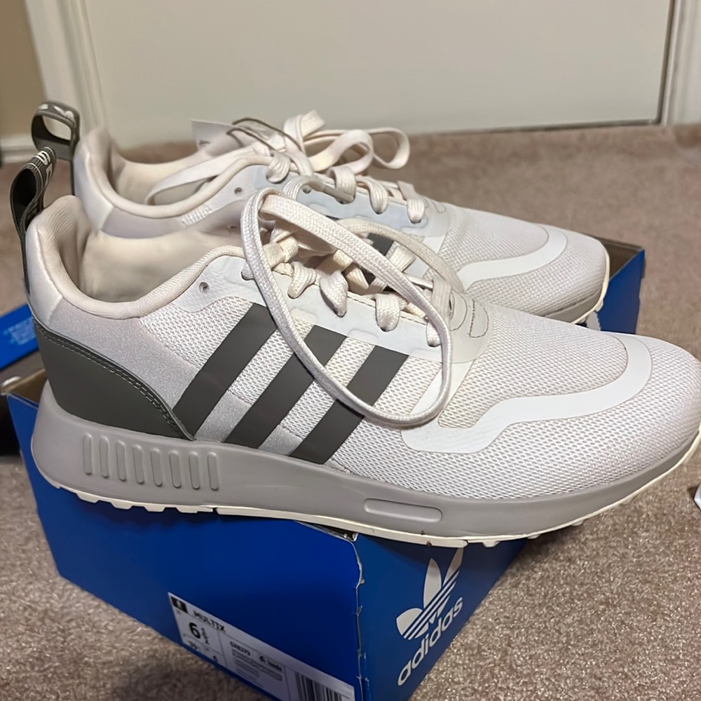 Adidas Multix Originals. Men’s 6.5